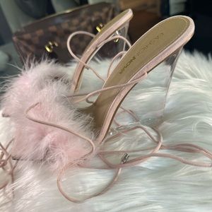 Women’s cute fuzzy clear wedge heels